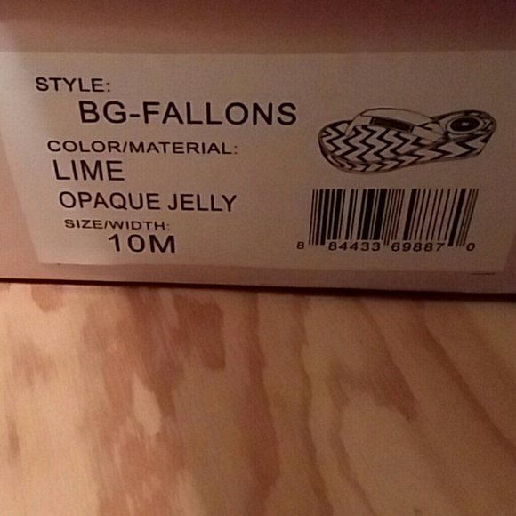 BCBGENERATION*BG-FALLONS*LIME*OPAQUE JELLY*SZ10M* - Picture 8 of 8